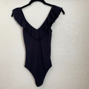 Aritzia Wilfred Bodysuit Black Danette Ruffle small